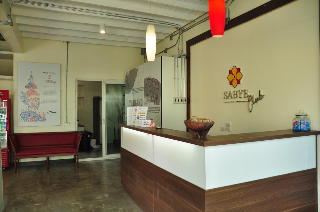 Sabye Club Hostel Bangkok Extérieur photo