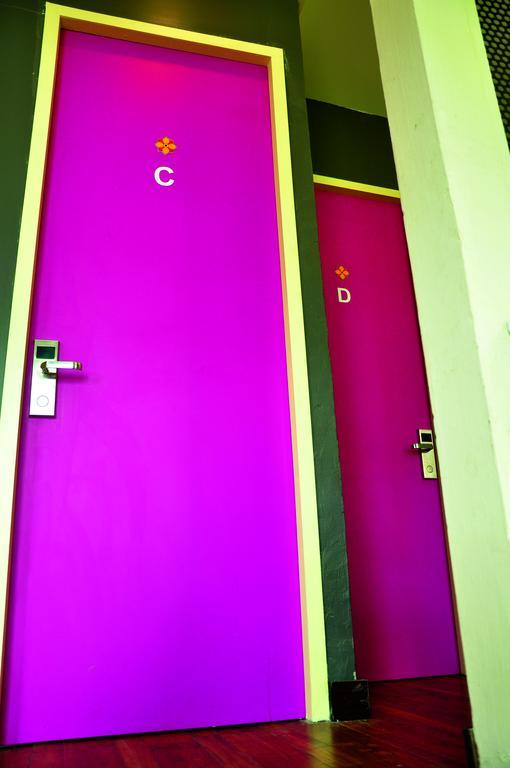 Sabye Club Hostel Bangkok Extérieur photo