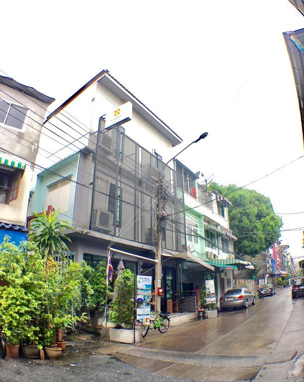Sabye Club Hostel Bangkok Extérieur photo